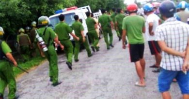 Hàng trăm cảnh sát được huy động để truy tìm 50 người nghiện trốn trại