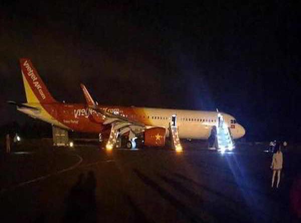 Máy bay Vietjet Air gặp sự cố khi hạ cánh ở Buôn Ma Thuột