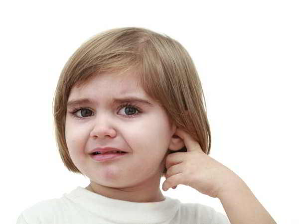 Tìm hiểu nguyên nhân gây viêm tai giữa ở trẻ em và người lớn