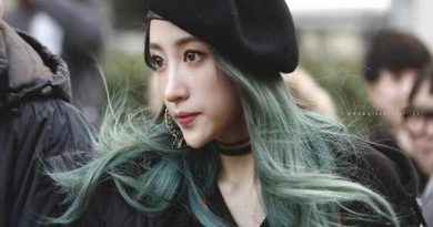 Nhuộm tóc màu xanh rêu cực chất cho cô nàng hiện đại
