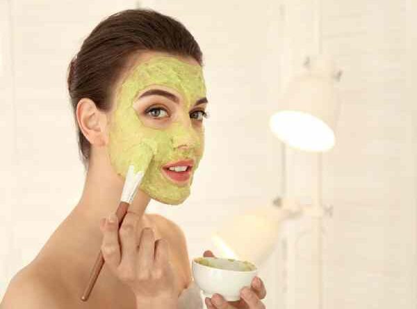 Đắp mặt nạ bơ sữa chua có tác dụng gì?