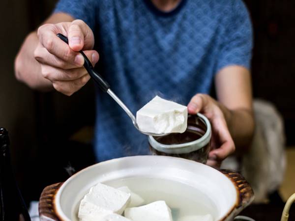 Nam giới ăn đậu phụ có tốt không có bị vô sinh không
