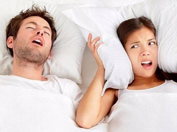 Thay đổi tư thế ngủ để khắc phục ngủ ngáy