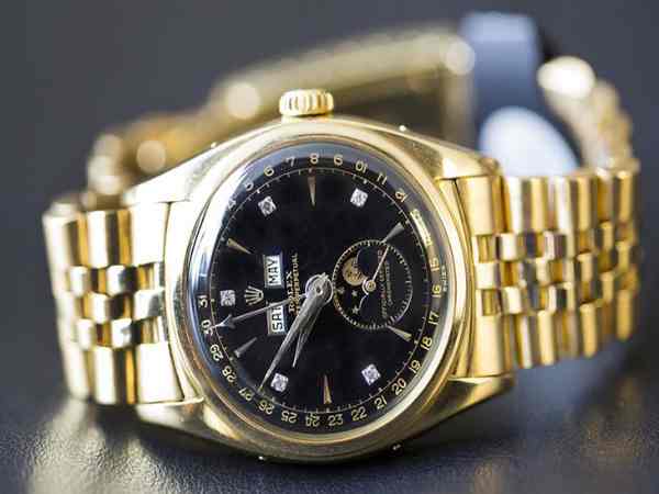 Rolex – biểu tượng của sự sang trọng và bền bỉ